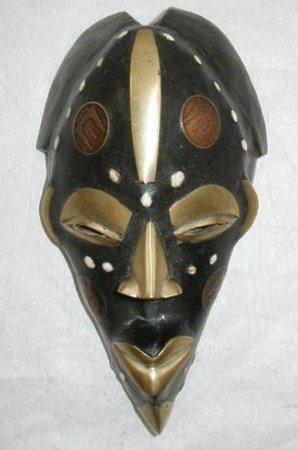 masque-tikar-cameroun-03.jpg